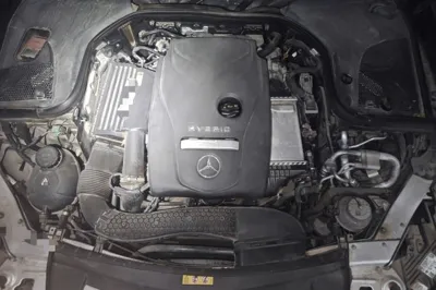 Mercedes-Benz E-Class New Energy 2022, 56800 км, за 34072 USD - фото 21