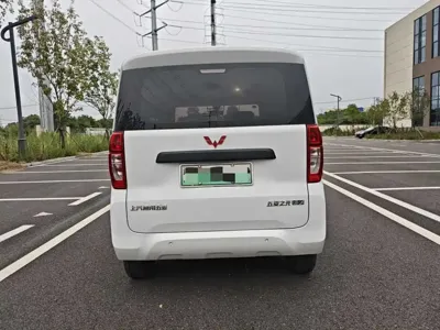 Wuling Zhiguang EV 2025, 15000 км, за 5577.74 USD