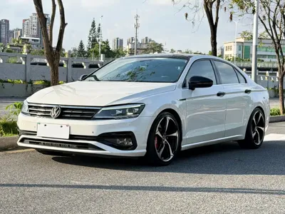 Volkswagen Lamando · 2020 год