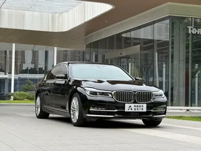 BMW 7 Series 2016, 100000 км, за 27780.51 USD