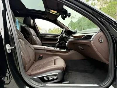 BMW 7 Series 2016, 100000 км, за 27780.51 USD - фото 8