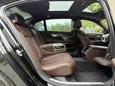 BMW 7 Series 2016, 100000 км, за 27780.51 USD - фото 10