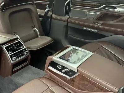 BMW 7 Series 2016, 100000 км, за 27780.51 USD - фото 11