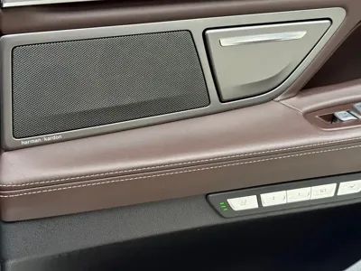 BMW 7 Series 2016, 100000 км, за 27780.51 USD - фото 13