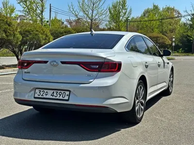 Renault-KoreaSamsung SM6 2016, 162372 км, за 2953.92 USD