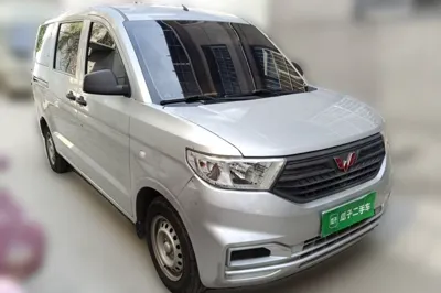 Wuling Hongguang V 2019, 73300 км, за 6772 USD