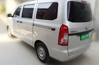 Wuling Hongguang V 2019, 73300 км, за 6772 USD