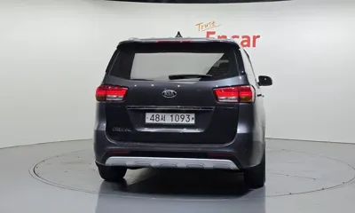 Kia Canival 2018, 39964 км, за 10174.61 USD