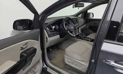 Kia Canival 2018, 39964 км, за 10174.61 USD - фото 10