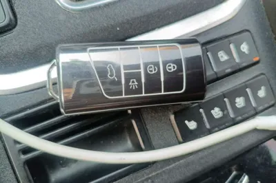 GAC Trumpchi GS8 2017, 76200 км, за 8614 USD - фото 19