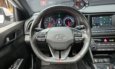Hyundai Avante 2017, 93131 км, за 5583.29 USD - фото 13