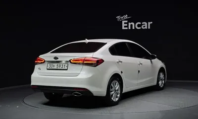 Kia K3 2017, 73452 км, за 6188.93 USD