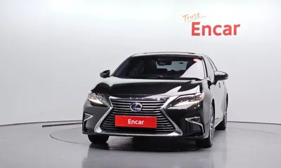 Lexus ES 2018, 106715 км, за 17180.08 USD