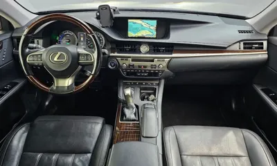 Lexus ES 2018, 106715 км, за 17180.08 USD - фото 7