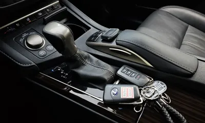 Lexus ES 2018, 106715 км, за 17180.08 USD - фото 9