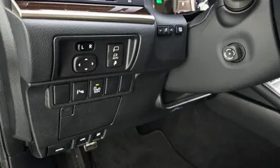 Lexus ES 2018, 106715 км, за 17180.08 USD - фото 19