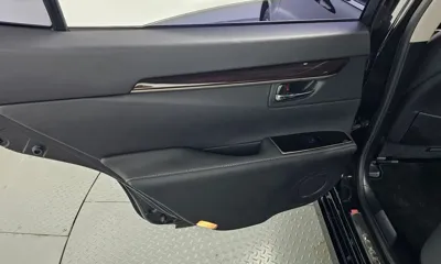 Lexus ES 2018, 106715 км, за 17180.08 USD - фото 25