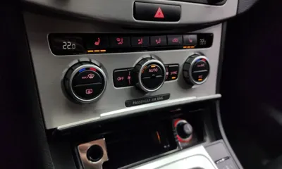 Volkswagen CC 2013, 82533 км, за 3875.46 USD - фото 18
