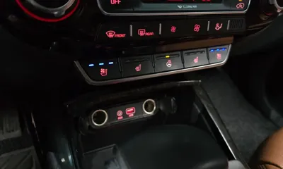 Kia Sorento 2019, 149789 км, за 10224.56 USD - фото 31