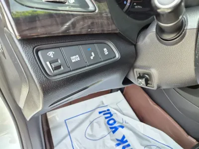 Hyundai Grandeur 2015, 135754 км, за 4488.68 USD - фото 9