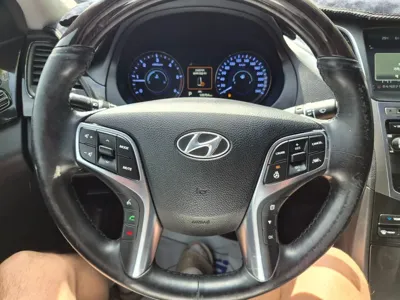 Hyundai Grandeur 2015, 135754 км, за 4488.68 USD - фото 10