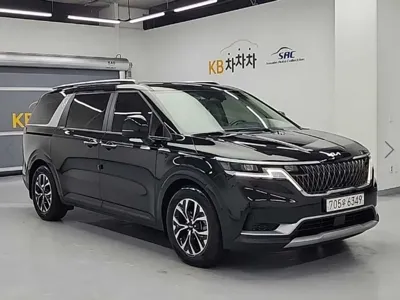 Kia Canival 2023, 179969 км, за 11152.68 USD