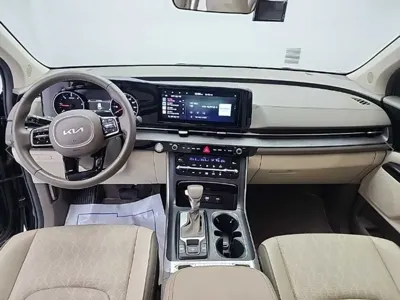 Kia Canival 2023, 179969 км, за 11152.68 USD - фото 8