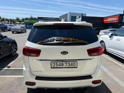 Kia Canival 2020, 72615 км, за 14441.38 USD