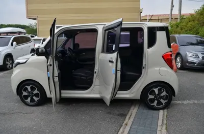 Kia Ray 2015, 127090 км, за 4290.45 USD