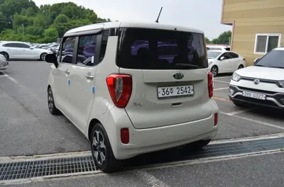 Kia Ray 2015, 127090 км, за 4290.45 USD