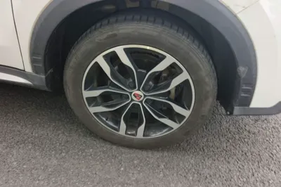 Roewe RX5 2018, 86700 км, за 4002 USD - фото 8