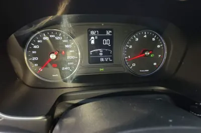 Roewe RX5 2018, 86700 км, за 4002 USD - фото 12