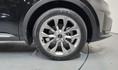 Kia Sorento 2021, 57614 км, за 16588.62 USD