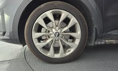 Kia Sorento 2021, 103889 км, за 15536.63 USD