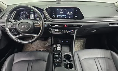 Hyundai Sonata 2022, 60335 км, за 11065.82 USD - фото 7