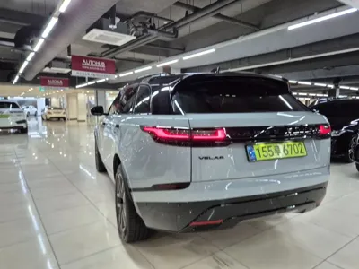 Land Rover Range Rover Velar 2025, 6631 км, за 51680.41 USD