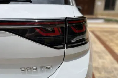 Volkswagen T-Roc 2024, 39300 км, за 15804 USD - фото 21