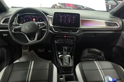 Volkswagen T-Roc 2024, 39300 км, за 15804 USD - фото 22