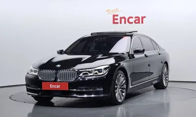 BMW 7-Series · 2016 год
