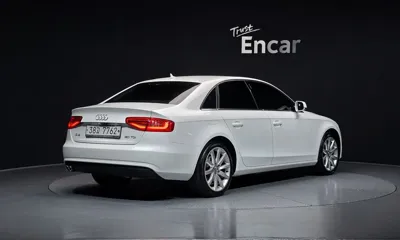Audi A4 2015, 141499 км, за 4551.67 USD