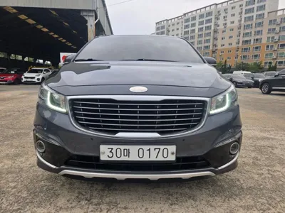 Kia Canival 2017, 212956 км, за 3931.99 USD