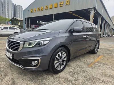 Kia Canival 2017, 212956 км, за 3931.99 USD