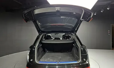 Audi Q5 2021, 80314 км, за 24812.92 USD - фото 20