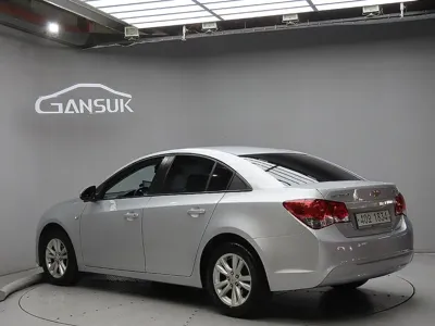 ChevroletGMDaewoo Cruze 2013, 113674 км, за 1181.57 USD