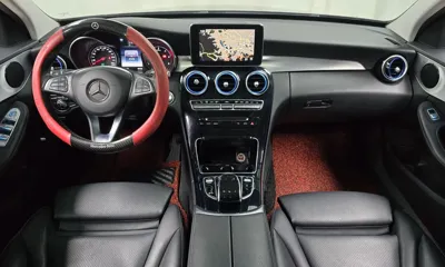 Mercedes-Benz C-Class 2017, 81474 км, за 11093.61 USD - фото 7