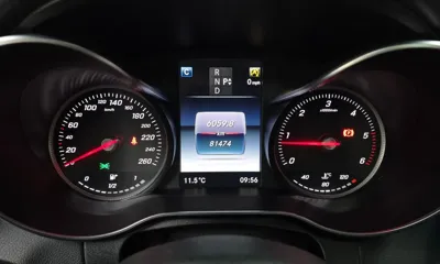 Mercedes-Benz C-Class 2017, 81474 км, за 11093.61 USD - фото 8