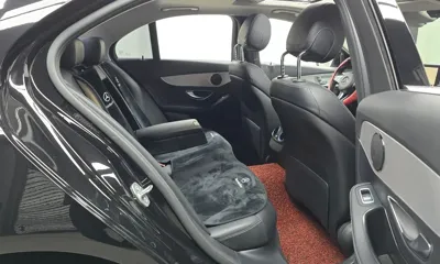 Mercedes-Benz C-Class 2017, 81474 км, за 11093.61 USD - фото 12