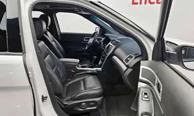 Ford Explorer 2015, 109633 км, за 5710.91 USD - фото 11