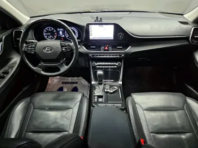Hyundai Grandeur 2018, 165542 км, за 6301.69 USD - фото 7