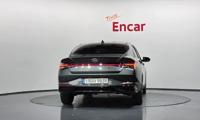 Hyundai Avante 2021, 65997 км, за 11839.72 USD